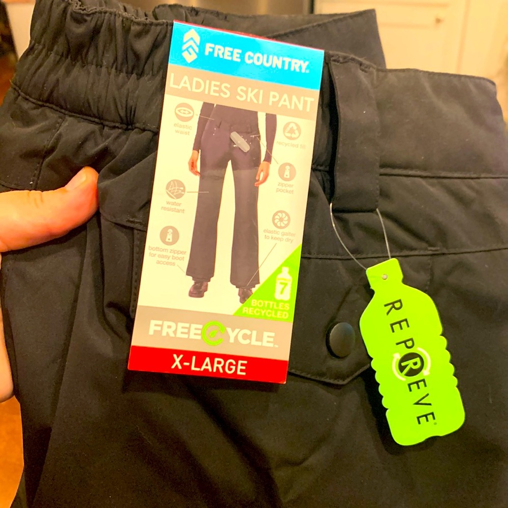 Free country ladies ski pants